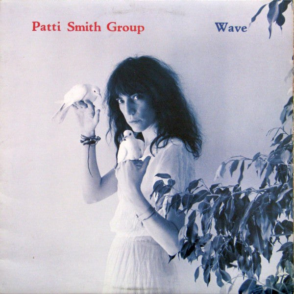 Patti Smith Group – Wave (Used vinyl)