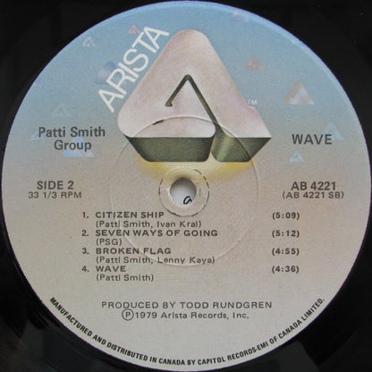 Patti Smith Group – Wave (Used vinyl)