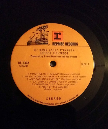 Gordon Lightfoot – Sit Down Young Stranger (Used vinyl)
